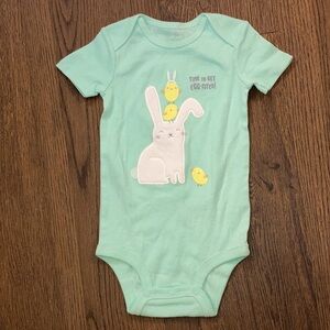🎉10 for $10🎉NWOT Carter’s Easter Onesie   Size 12M